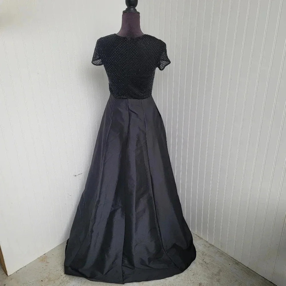 Adrianna Papell Short Sleeved Beaded Long Taffeta High Low Skirt Dress Silk Sz 2 - Picture 7 of 11